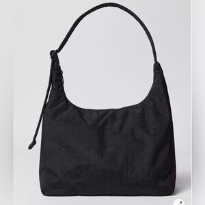 BAGGU Nylon Shoulder Bag